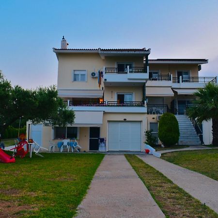 Elegant Maisonettes Elena Nea Poteidaia Ngoại thất bức ảnh